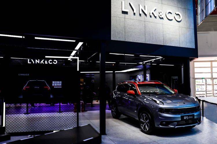 Lnyk & Co verschiebt Produktionsstart