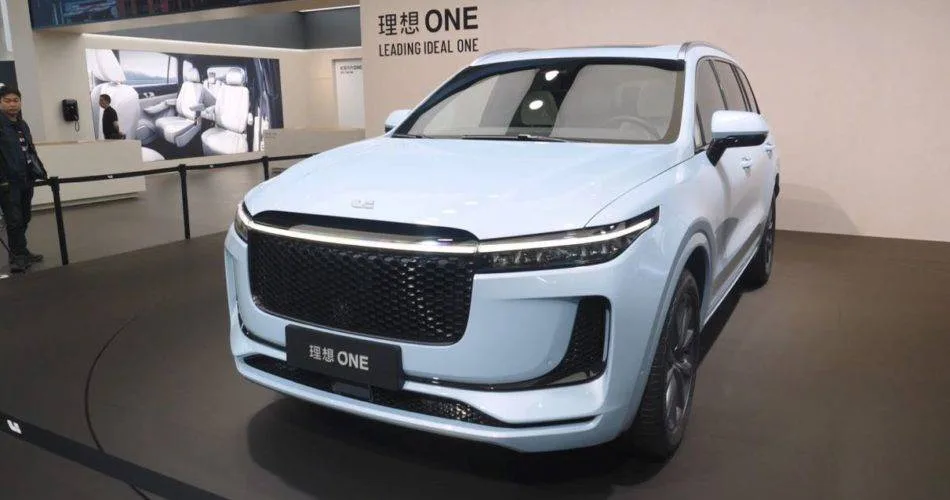 Leading Ideal One Elektroauto mit Range Extender