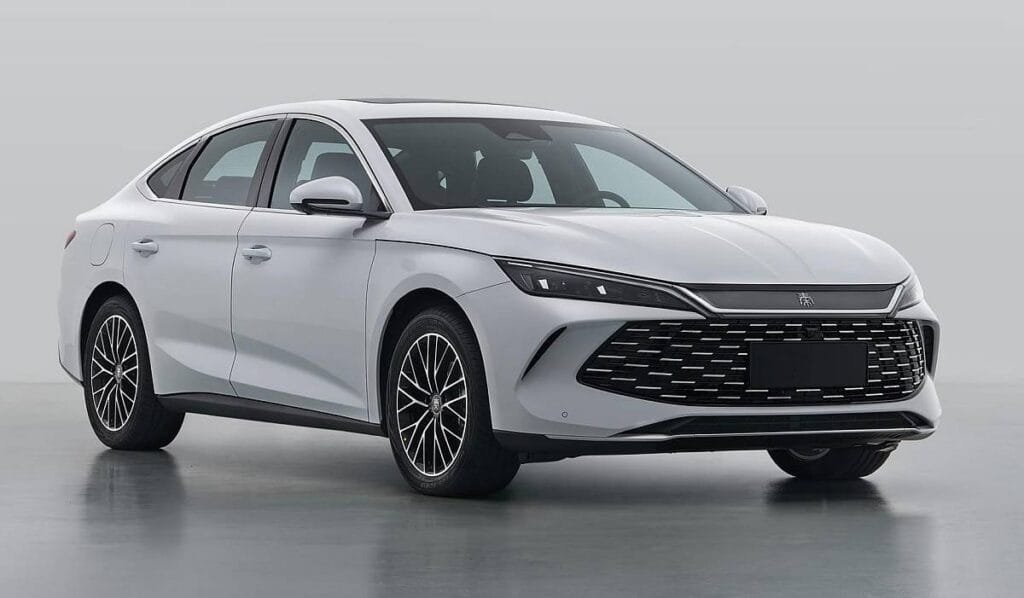 Meistverkaufte Elektroautos in China: absolut die Top 10 12 Meistverkaufte Elektroautos in China - Platz 10: BYD Qin Plus EV