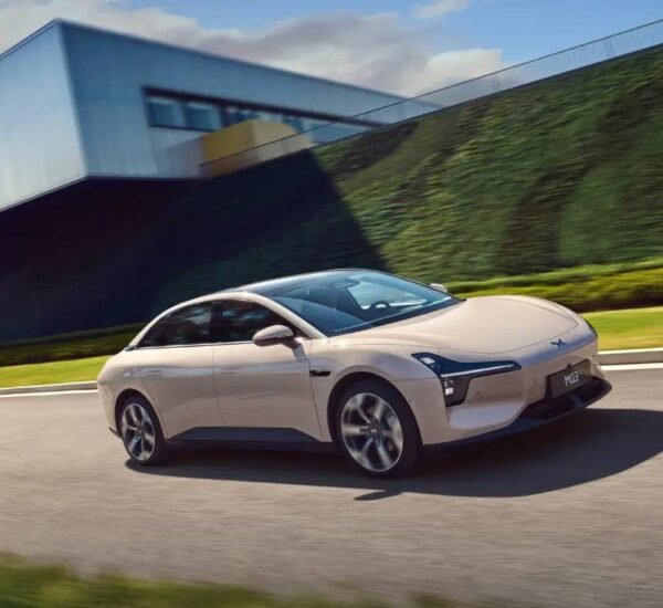 XPENG MONA M03: Warum Chinas günstiges E-Auto plötzlich zum Hit wird 2 XPENG Mona M03